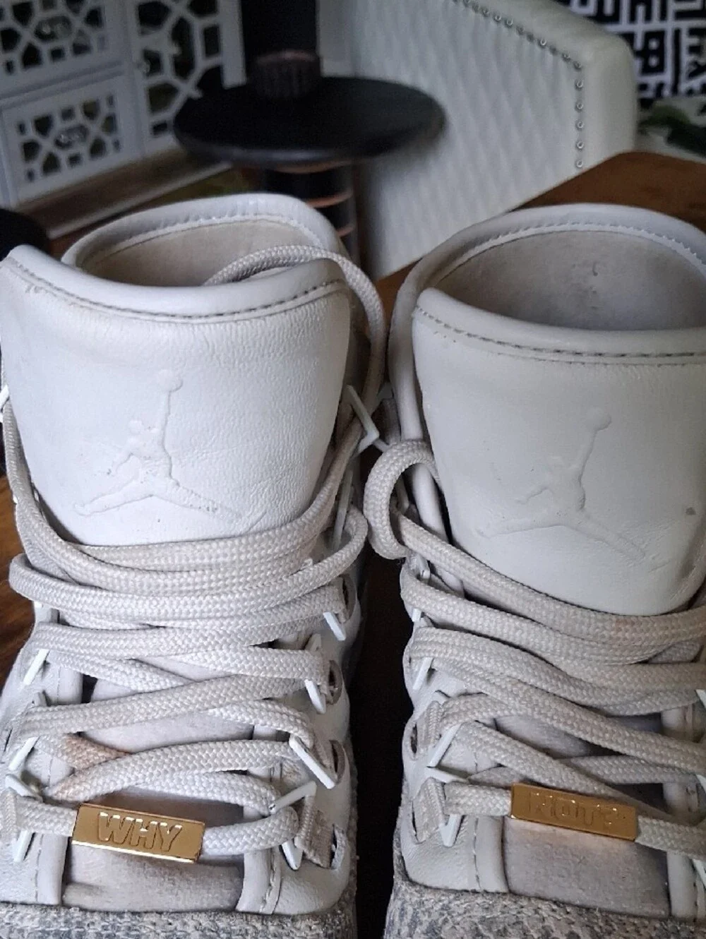 Jordan High Top Sneakers in Light Gray with Snake-Texture Toe